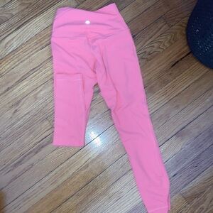 Size 4 Pink Lulu leggings Never Worn